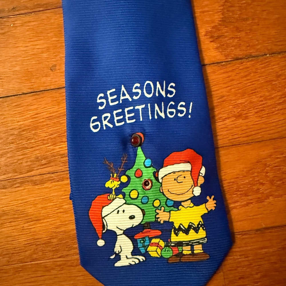 Peanuts Blue Holiday Tie with Lights and Music
